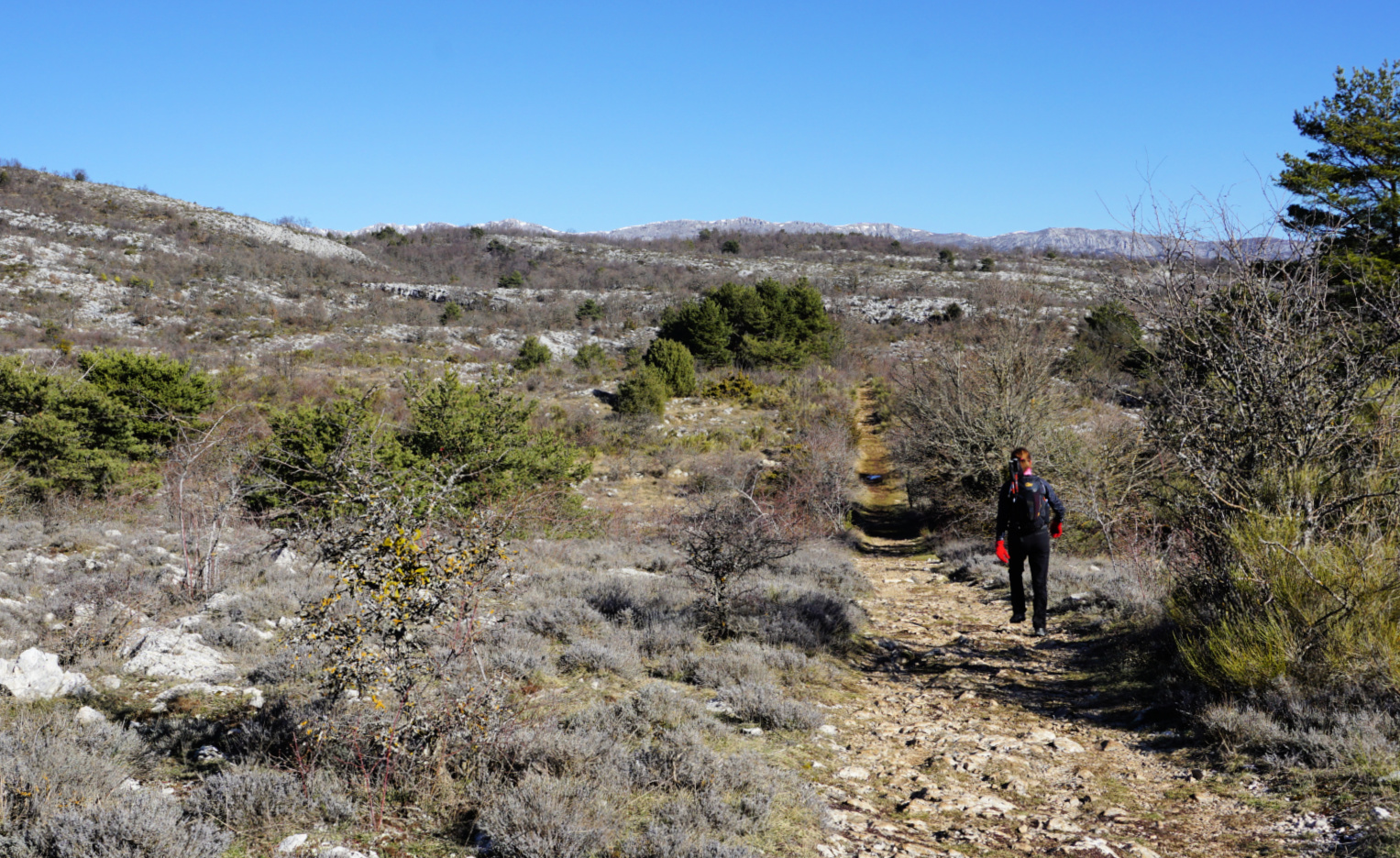 Heading north along wide GR51