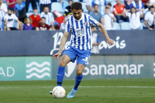 El Málaga no contempla hacer ficha a Adrián López
