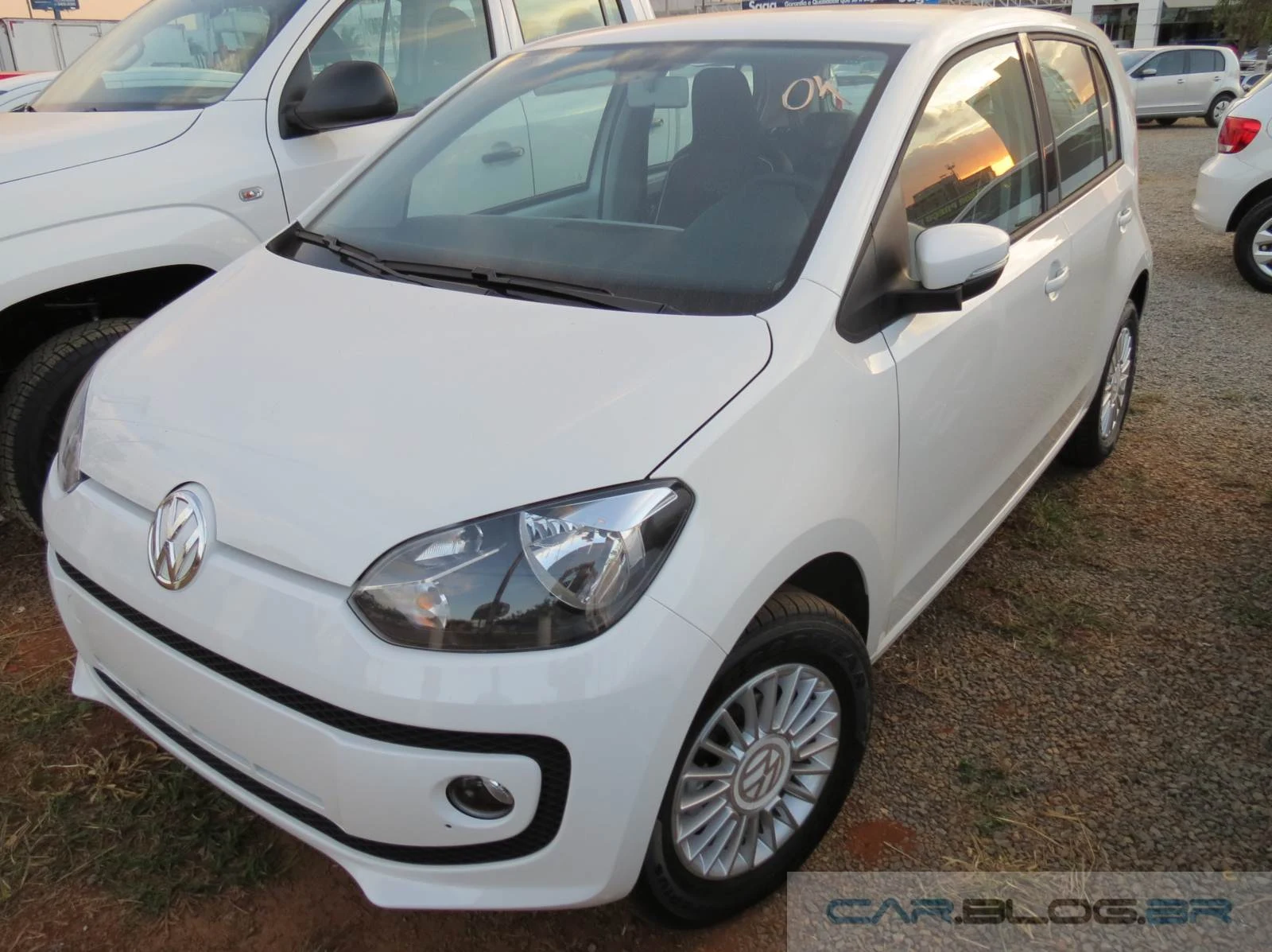 Volkswagen up! move-up! completo