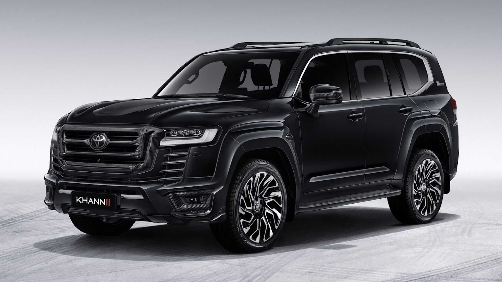 添加更多碳纖維的 Toyota Land Cruiser 300 看起來更加對味