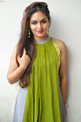 Prayaga Martin Glamorous photos-thumbnail-12