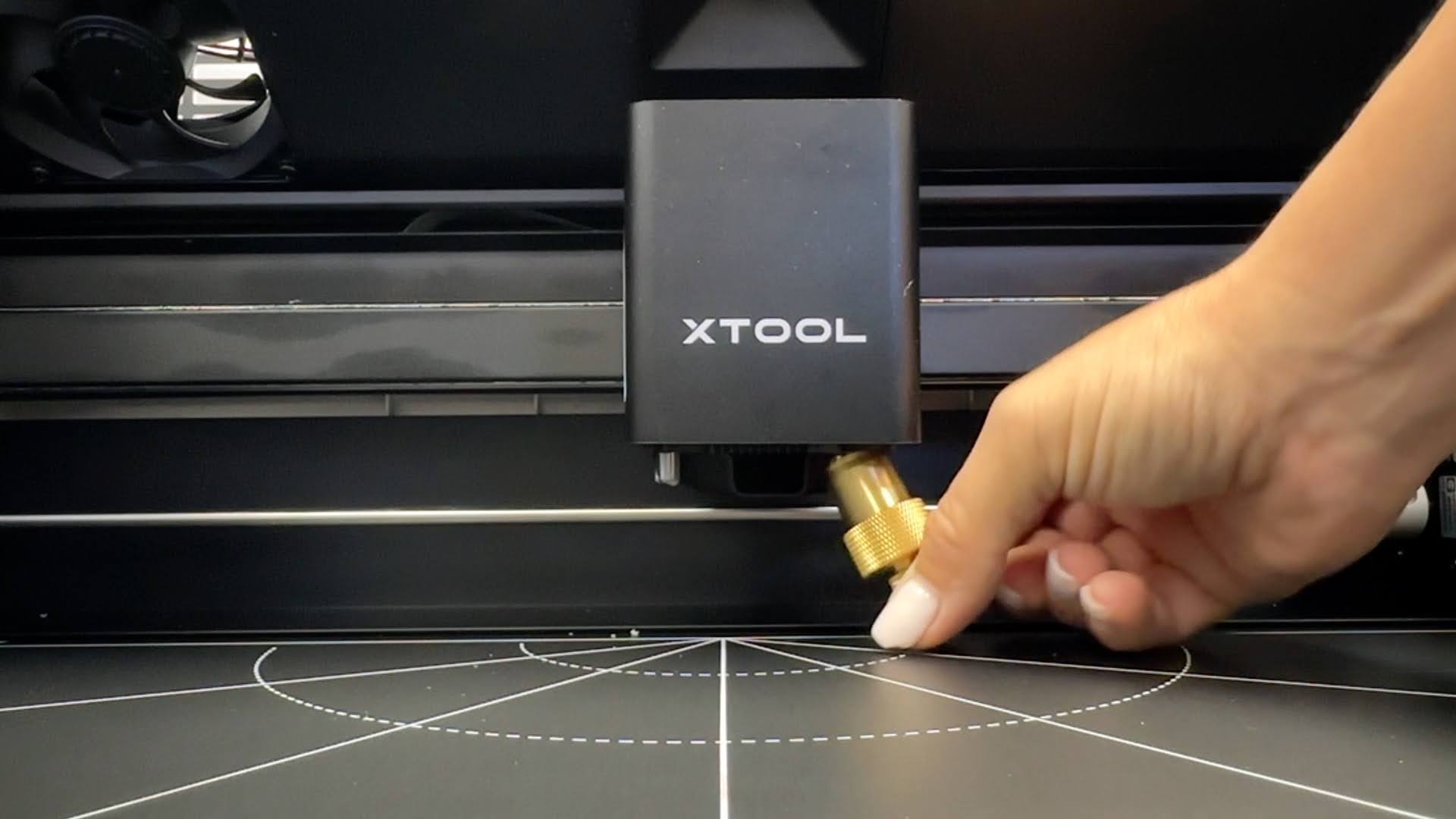 Walkthrough: xTool M1 Set Up - Cutting for Business