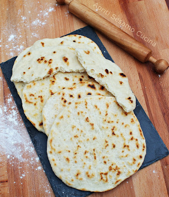 La ricetta originale del pane pita, cucina greca