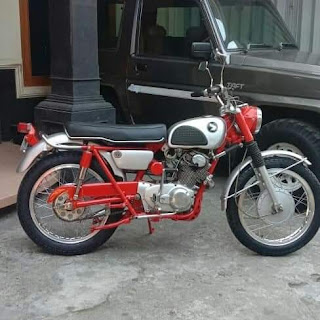 Honda CL77 Scrambler 305cc th 1967