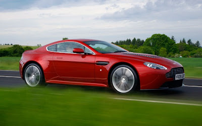 2011 Aston Martin V12 Vantage Road Test