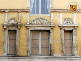 PONT-A-MOUSSON (54) - Hôtel des Echevins (1598)