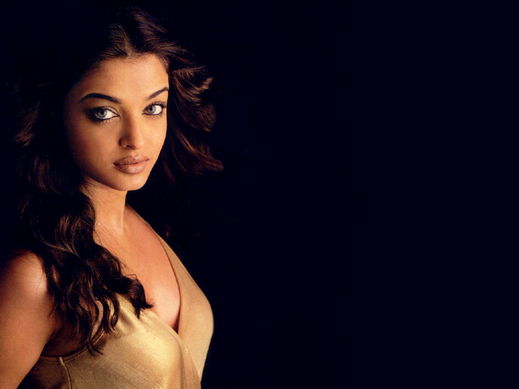 aishwarya rai wallpapers in saree | FunMaza Photos