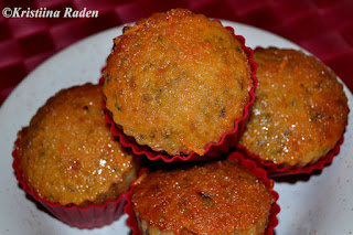 Blood orange linseed muffins