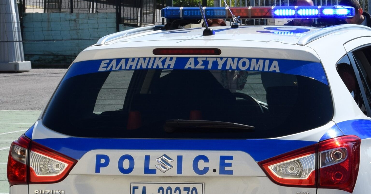 Συλλήψεις τριών ανηλίκων σε Φιλιατρά και Καλαμάτα-Χειροπέδες και στους γονείς