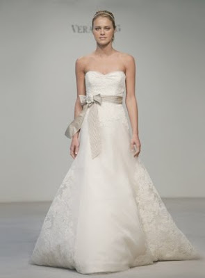 vera wang wedding dress