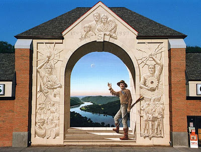 Vividly Realistic 3D Murals by Eric Grohe