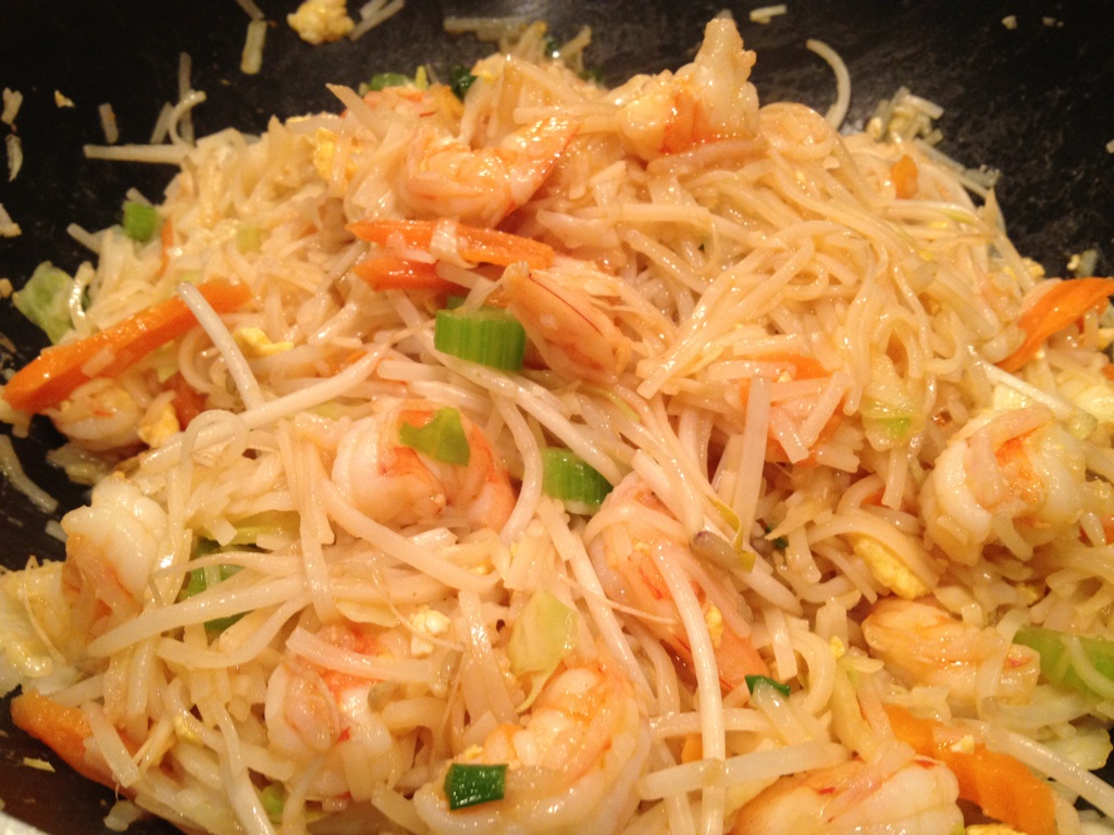 A Healthy Makeover: Shrimp Pad Thai