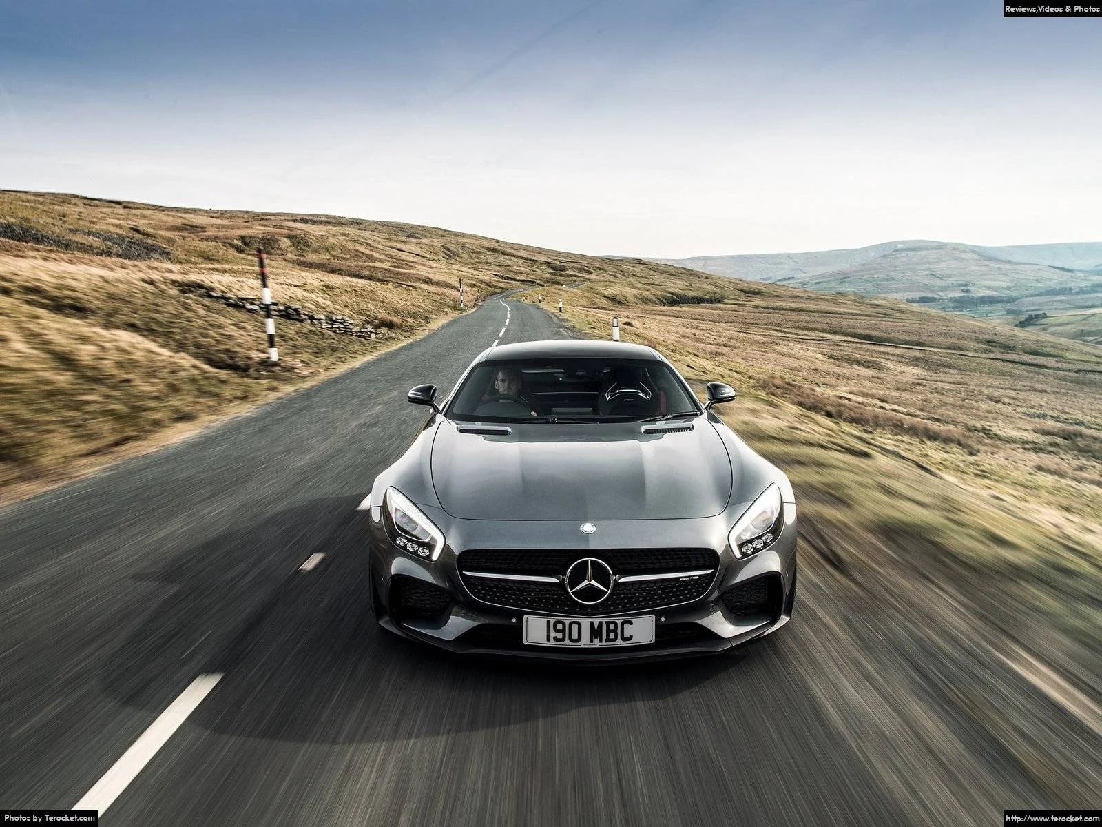 Hình ảnh xe ô tô Mercedes-Benz AMG GT S UK-Version 2016 & nội ngoại thất