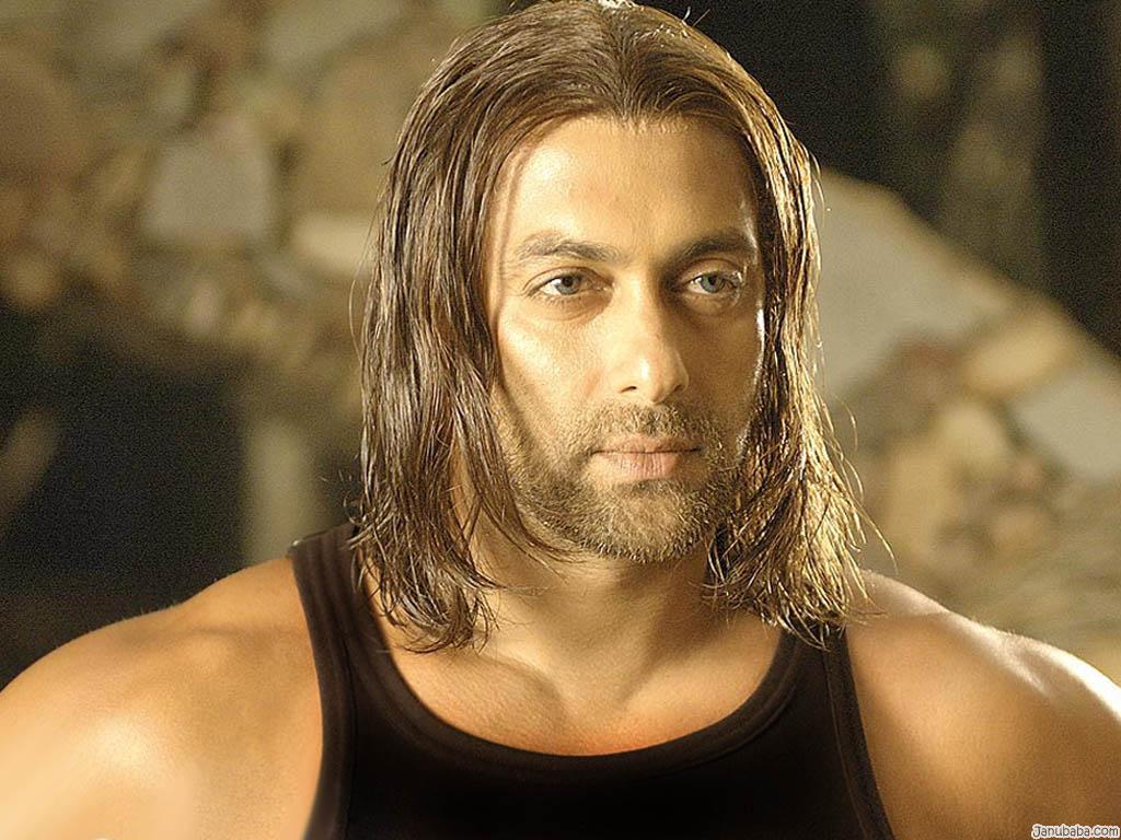 Entertainment: Bollywood Hero Salman Khan Wallpapers