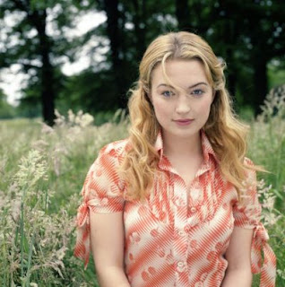 Sophia Myles Hot