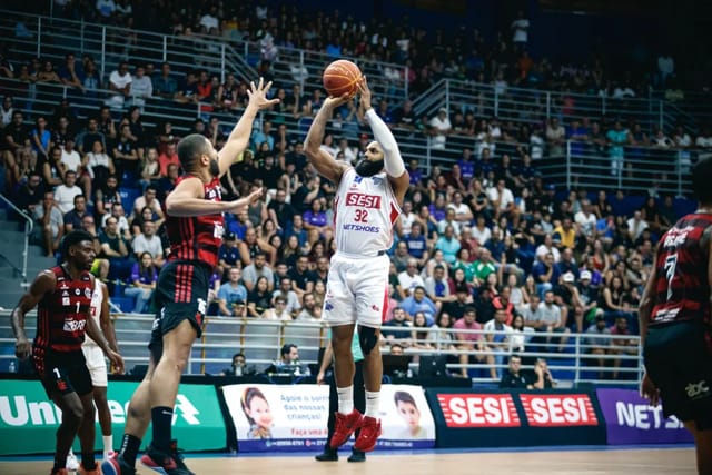 Veja onde assistir jogos de Basquete (04 a 10/12/23)