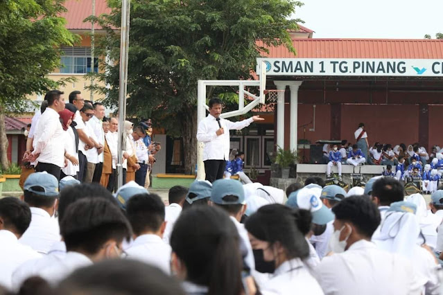 Rudi Beri Motivasi Siswa SMA Negeri 1 Tanjungpinang
