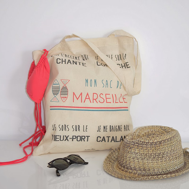 http://www.petite-mila.com/product/mon-tote-bag-de-marseille