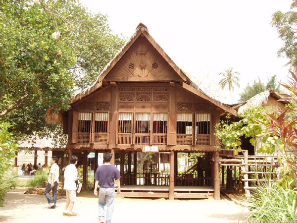 Bicara Gambar Rumah  Tradisional Malaysia