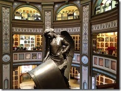 800px-Neptune_Society_Columbarium_-_2012_-_007