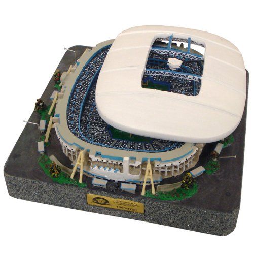 This Dallas Cowboys Texas Stadium NFL Football Replica is the perfect 