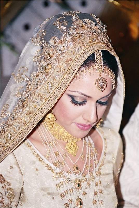 Pakistani Bridal Dresses Photos