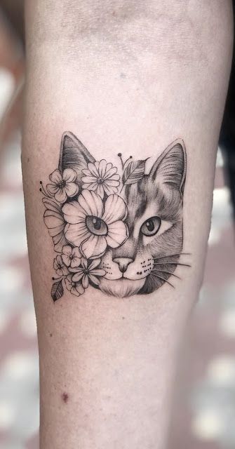 Cat-Head-Made-Half-by-Flowers-Tattoo