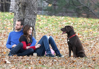 Anne Hathaway Engaged to Adam Shulman