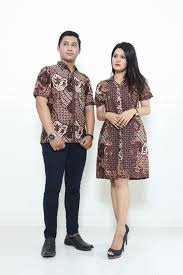 model kain batik modern couple