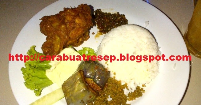 CARA MEMBUAT AYAM GORENG BUMBU KUNING UNGKEP  Resep 