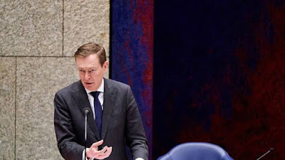 Kasihan, Menteri Belanda Terpaksa Mundur Setelah Kelelahan dan Pingsan Tangani Corona