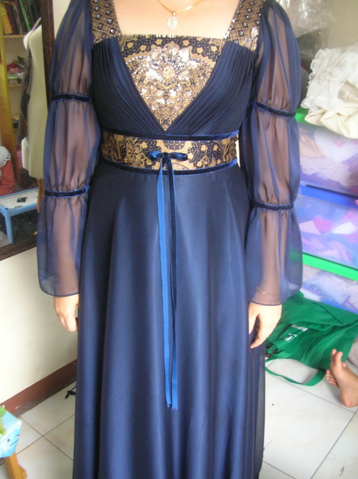 Payet Gaun Pesta  Desain Baju  Pesta  Kebaya Modern dan 