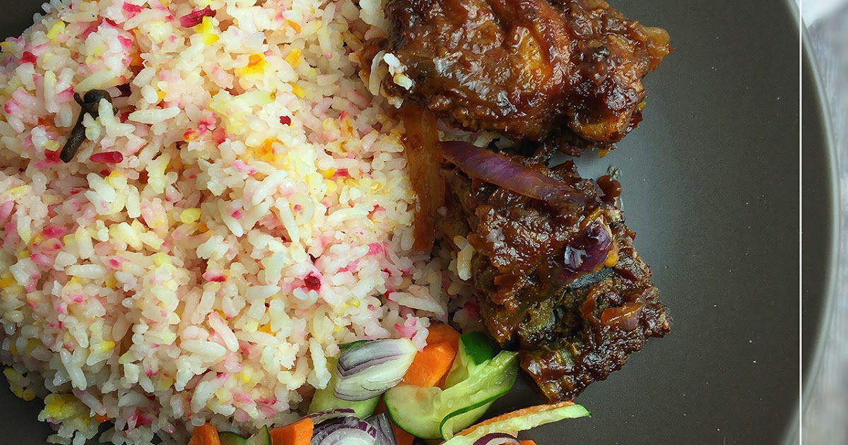 Nasi Hujan Panas Ayam Masak Merah Nasi Hujan Panas , Ayam Masak Merah dan Acar Timun | Blog Sihatimerahjambu