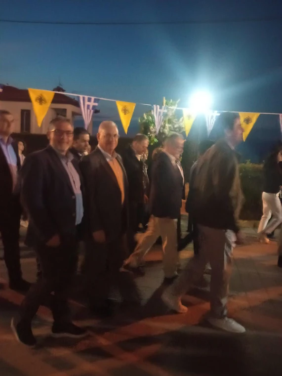 ΣΤΟΝ Ι.Ν. ΑΓ. ΑΘΑΝΑΣΙΟΥ ΣΤΑ ΛΟΥΚΙΣΙΑ Ο ΚΩΣΤΑΣ ΜΑΡΚΟΠΟΥΛΟΣ