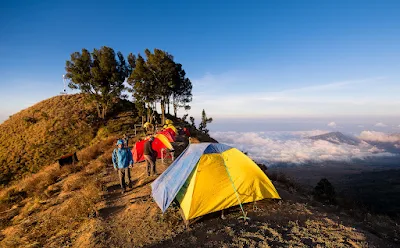 Plawangan Sembalun Carter Rim altitude 2639 meter Mount Rinjani