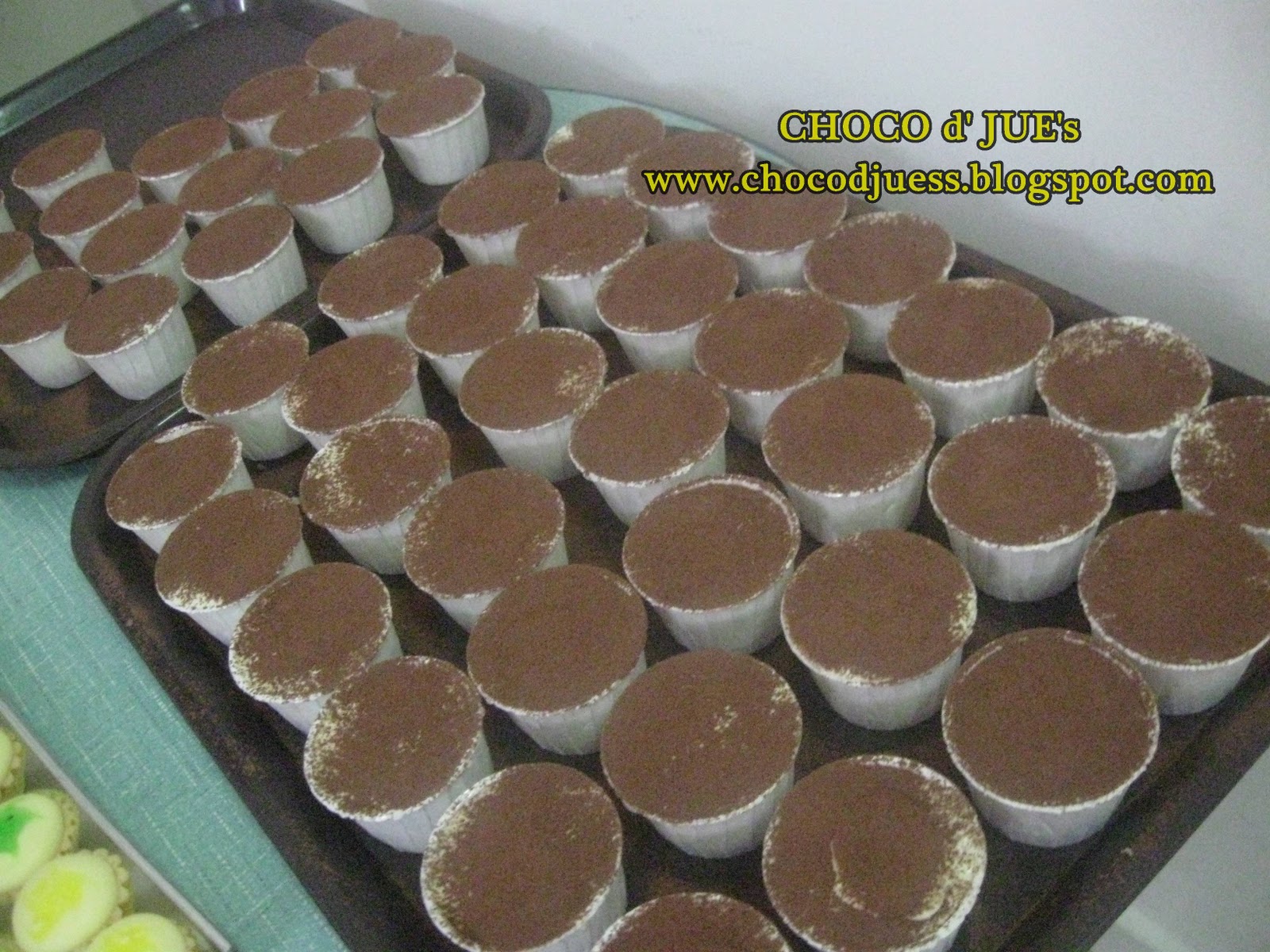 Handmade chocolate & gift: Tiramisu cup cake