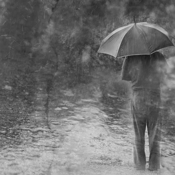 Gambar Hujan Sedih Galau Romantis Puisi Badai Cinta Wallpaper Hujan Animasi Bergerak Lucu Terbaru