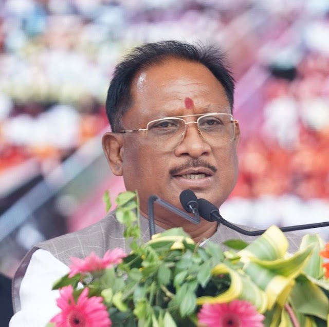 खबर पत्रवार्ता : बीजापुर जिले में एक साथ 50 नक्सलियों ने किया आत्मसमर्पण,मुख्यमंत्री विष्णुदेव साय ने सुरक्षाबलों को दी बधाई,कहा छत्तीसगढ़ में बदल रहा है बस्तर – भय से भरोसे की ओर।