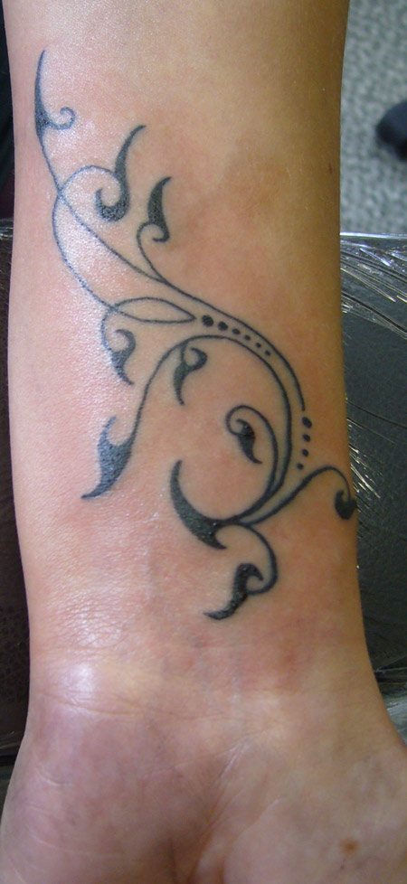Tattoos Design on Wrist