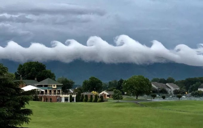 Wave Cloud เมฆประหลาดเหนือท้องฟ้า Moneta รัฐ Virgina