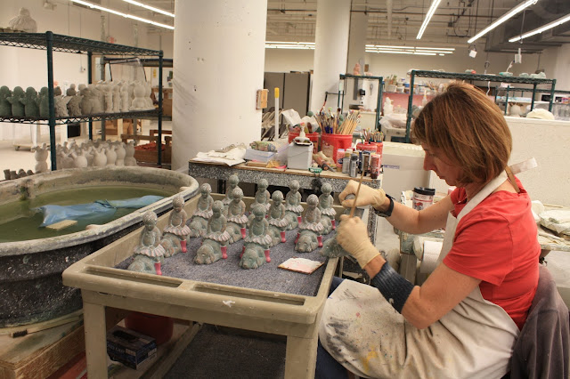 Painting an Isabel Bloom Sculpture