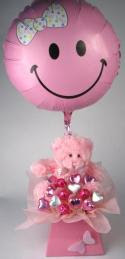 Buket balon untuk bayi perempuan biasa menggunakan balon warna pink dan pastel