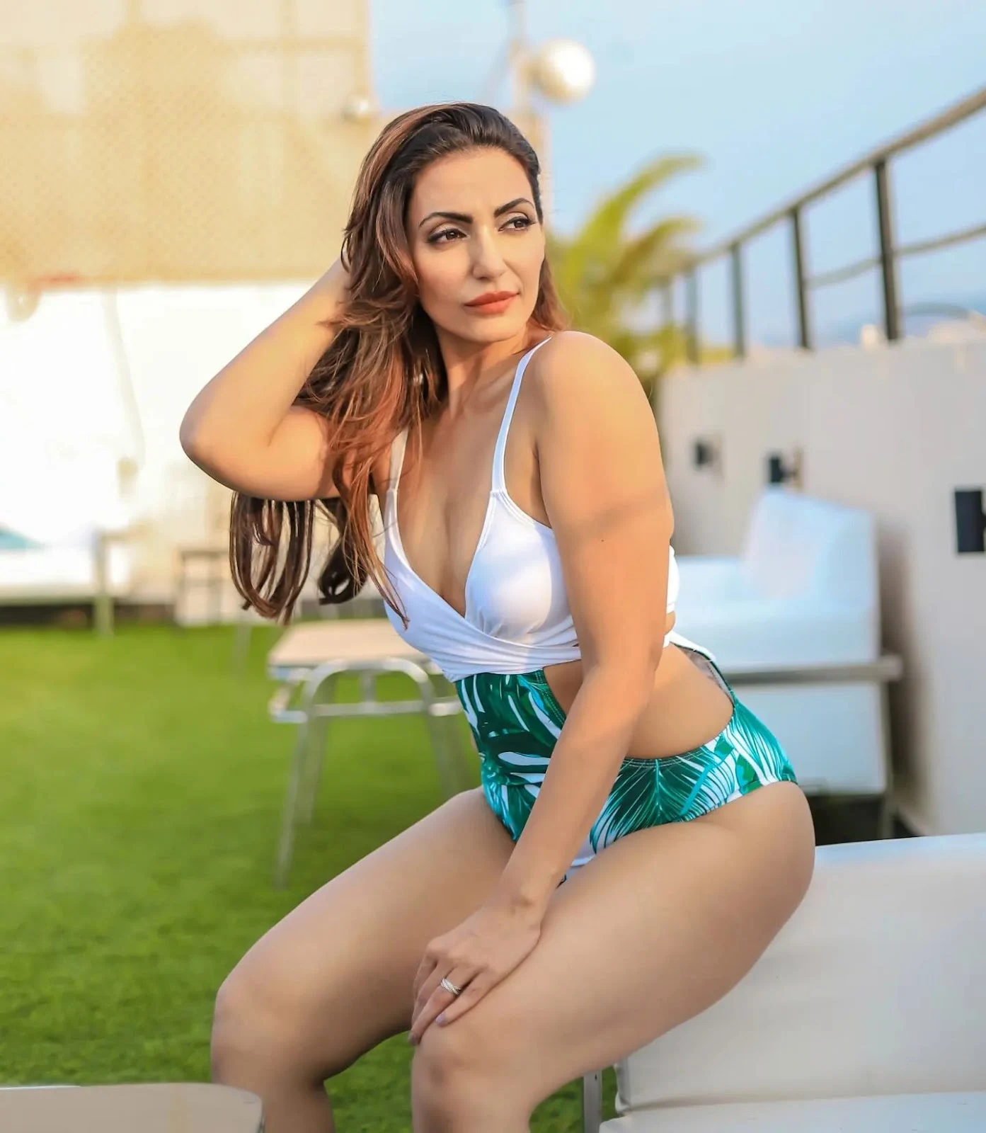 Navina Bole swimsuit sexy legs body hot actress