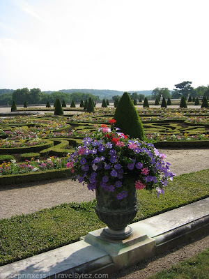 Chateau de Versailles Garden