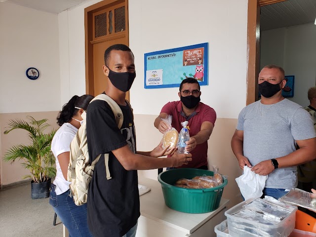 Colégio Estadual e Prefeitura Municipal garantiram lanches, transporte e kit de prevenção da covid-19, para alunos do Enem