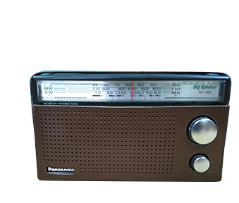 Panasonic RF-562DD