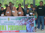 Management PT. Socfindo Kebun Lae Butar Aceh Singkil Salurkan Bantuan Beasiswa Berprestasi Bagi Pelajar dan Mahasiswa 