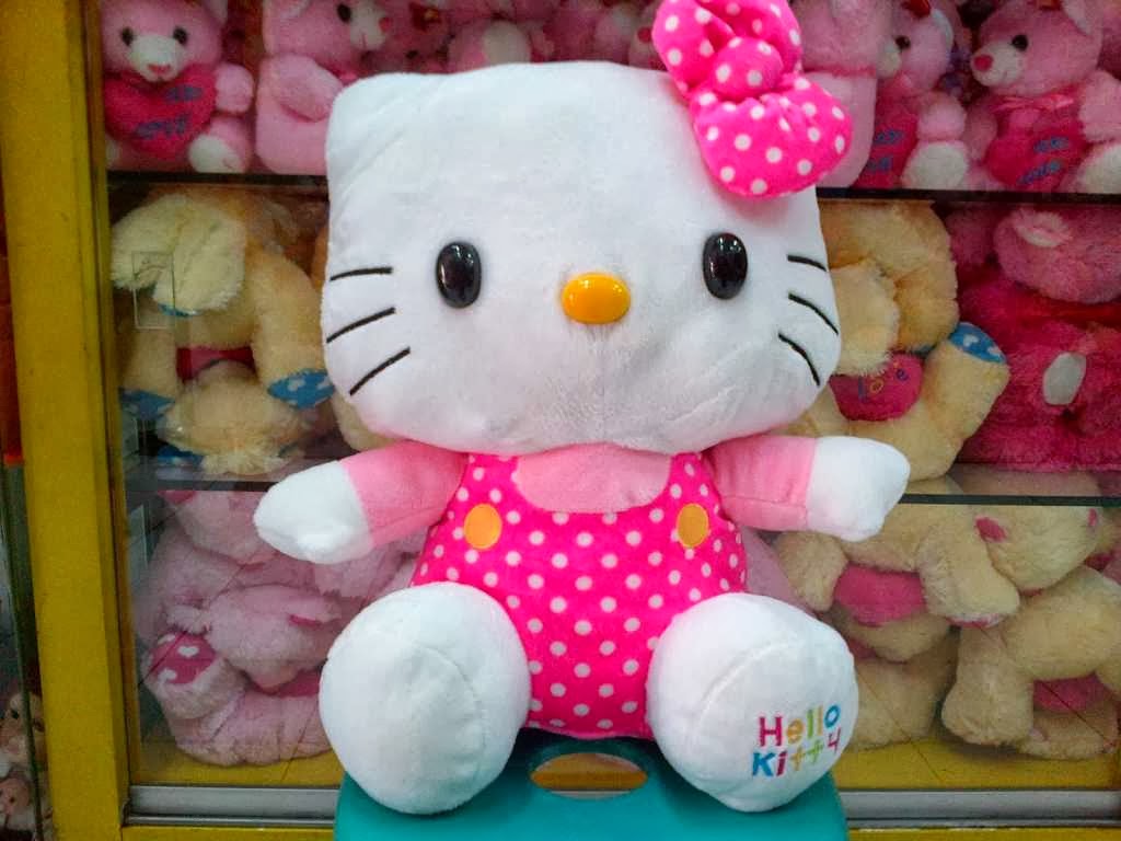  Boneka  Hello  Kitty  Besar