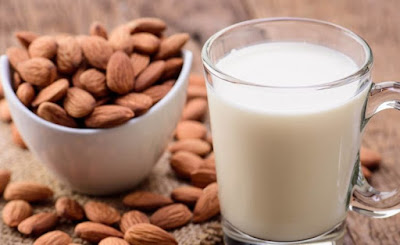 Inilah Manfaat Rutin Mengonsumsi Susu Almond Untuk Kecantikan