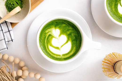 شاي ماتشا: المشروب الأخضر الذي يغير حياتك